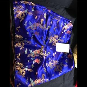 Absolutely beautiful oriental style skirt